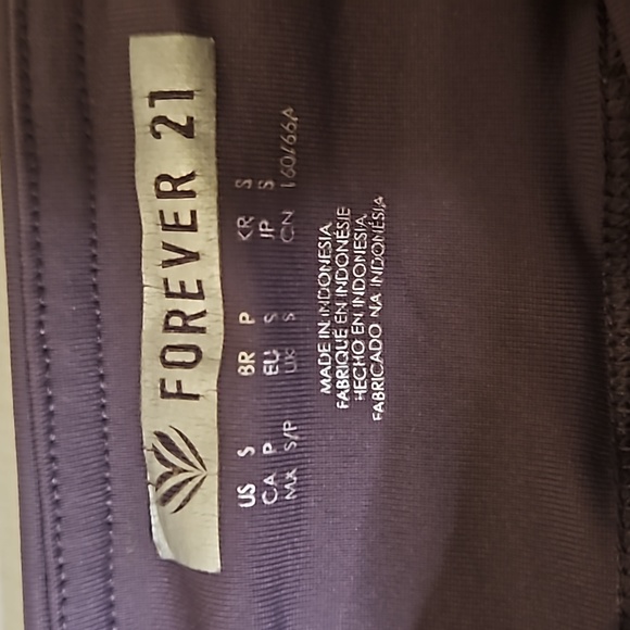 Forever21 Purple Athletic Stretchy Leggings - Picture 3 of 10